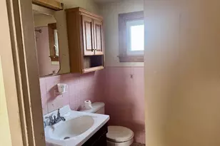 147 Summer St, Medford, MA 02155 - Photo 9