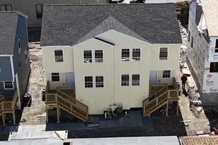 25 Lebanon St, Fall River, MA 02723 - Photo 3