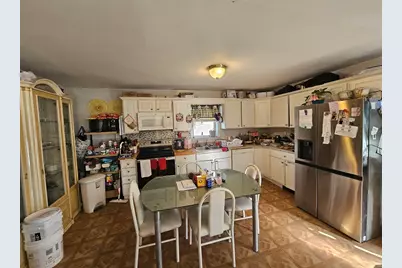 37 Tuttle St, Revere, MA 02151 - Photo 5