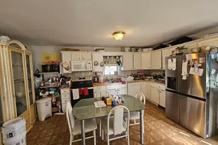 37 Tuttle St, Revere, MA 02151 - Photo 5