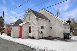 15 Myrtle Ave, Sterling, MA 01564 - Photo 1