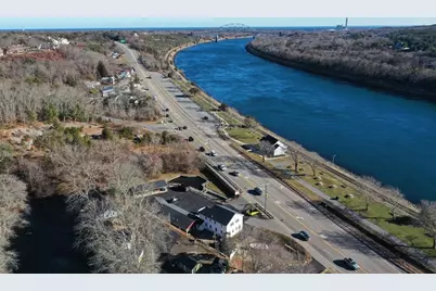 825 Scenic Hwy #4, Bourne, MA 02532 - Photo 21