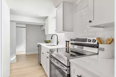 18 Lynn St, Malden, MA 02148 - Photo 27