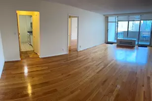 77 Pond Ave, Brookline, MA 02445 - Photo 7