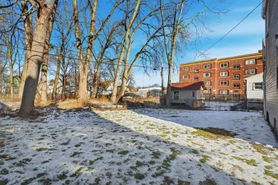 52 Osgood St, Springfield, MA 01107 - Photo 37