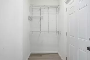 52 Osgood St, Springfield, MA 01107 - Photo 25