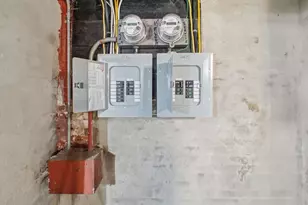 52 Osgood St, Springfield, MA 01107 - Photo 35