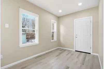 52 Osgood St, Springfield, MA 01107 - Photo 21