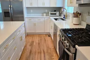 234 Kilburn St, Fall River, MA 02724 - Photo 13