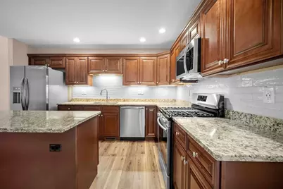 4 Sabrina Way #F, Agawam, MA 01001 - Photo 5