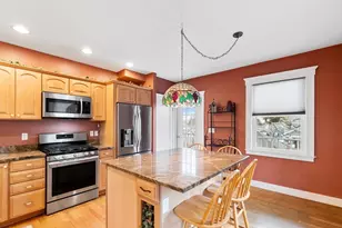 44 Orne St, Salem, MA 01970 - Photo 9