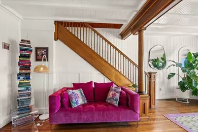 33 Ocean Ave, Oak Bluffs, MA 02557 - Photo 5