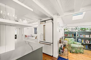 33 Ocean Ave, Oak Bluffs, MA 02557 - Photo 13