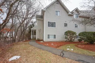 100 Merrimack Ave #25, Dracut, MA 01826 - Photo 3