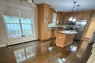 2 Woodside Dr, Saugus, MA 01906 - Photo 9