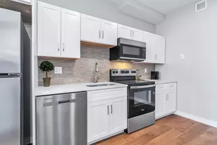 200 Merrimack, Haverhill, MA 01830 - Photo 9