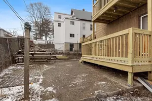 14 Hancock St, Worcester, MA 01610 - Photo 3