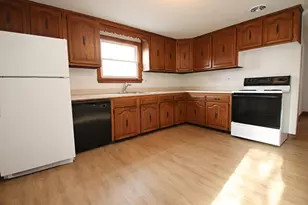 40 Rand St, Revere, MA 02151 - Photo 9