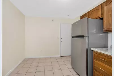 311 Pawtucket Blvd #9, Lowell, MA 01854 - Photo 11