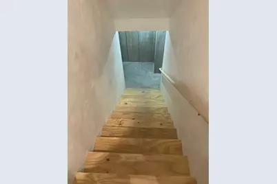 66 Cross Ave, Brockton, MA 02301 - Photo 11