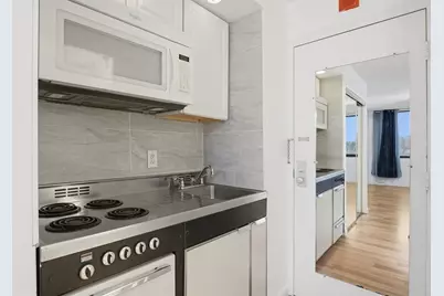 70 Southbridge Street #310, Worcester, MA 01608 - Photo 7