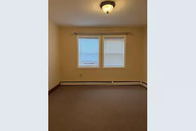 68 Cross St, Fall River, MA 02723 - Photo 7