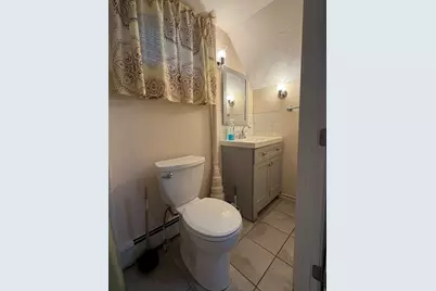 68 Cross St, Fall River, MA 02723 - Photo 5