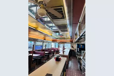 805 Rockdale Ave, New Bedford, MA 02740 - Photo 7