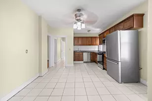 427 Ferry St, Everett, MA 02149 - Photo 3