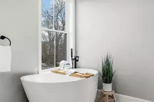 143 Meeson St, Fall River, MA 02724 - Photo 33