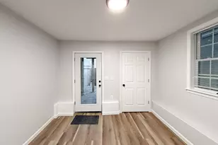 29 Avon St, Revere, MA 02151 - Photo 17