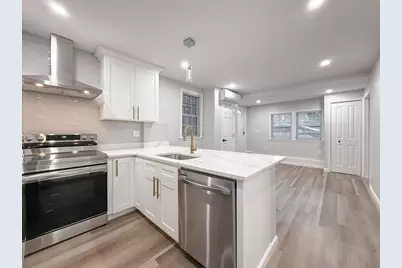 29 Avon St #1, Revere, MA 02151 - Photo 11