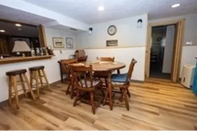 664 Stafford, Leicester, MA 01542 - Photo 7