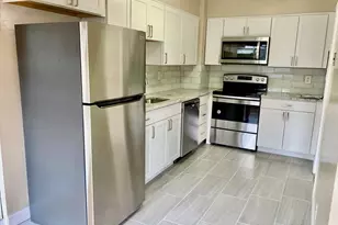 10 Hammond Pond Pkwy, Newton, MA 02467 - Photo 5