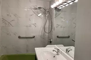 10 Hammond Pond Pkwy, Newton, MA 02467 - Photo 9