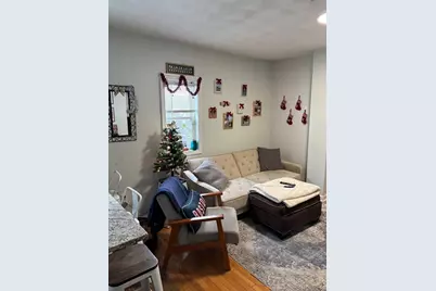 50 Derby St #2, Somerville, MA 02144 - Photo 5