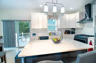 5 Morse Ave, Plainville, MA 02762 - Photo 7