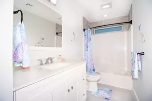 5 Morse Ave, Plainville, MA 02762 - Photo 11