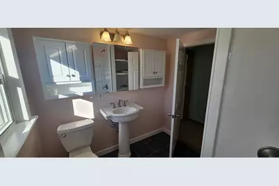 123 Scott #2, Attleboro, MA 02703 - Photo 7