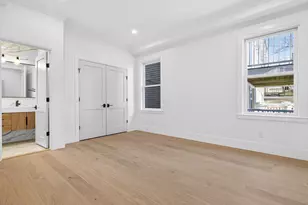 427 E 6th St, Boston, MA 02127 - Photo 15