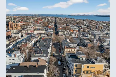 427 E 6th St #1, Boston, MA 02127 - Photo 29