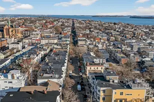 427 E 6th St, Boston, MA 02127 - Photo 21