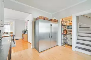 44 Cottage St, Watertown, MA 02472 - Photo 9