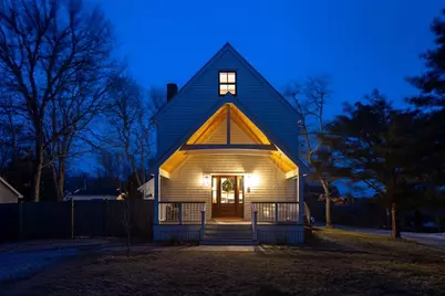 8 Pine St, Mattapoisett, MA 02739 - Photo 7