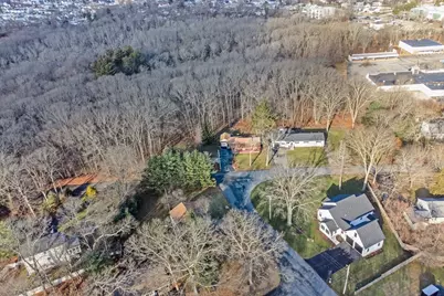 105 Metropolitan Park Ave, Seekonk, MA 02771 - Photo 23