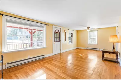 105 Metropolitan Park Ave, Seekonk, MA 02771 - Photo 21