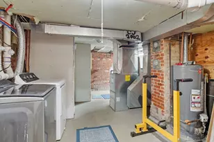 410 Allen St, Springfield, MA 01118 - Photo 23