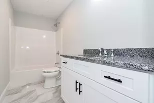 76 Pouts Ln, Uxbridge, MA 01569 - Photo 11