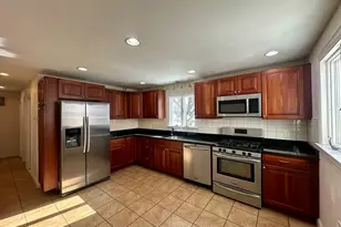 284 Torrey St, Brockton, MA 02301 - Photo 1