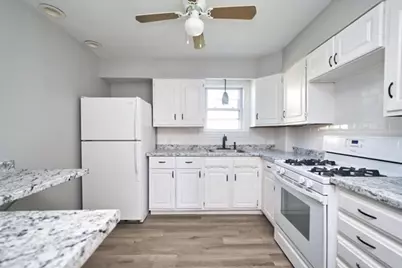 54 Grinnell St #1, Fall River, MA 02721 - Photo 3